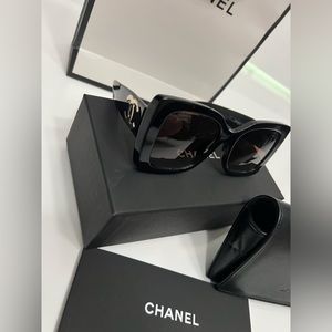 AUTHENTIC CHANEL SUNGLASSES